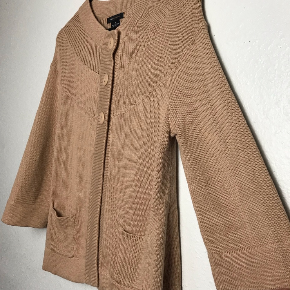 BCBG MaxAzria Knit Crop 3 Button Cardigan - Picture 4 of 7